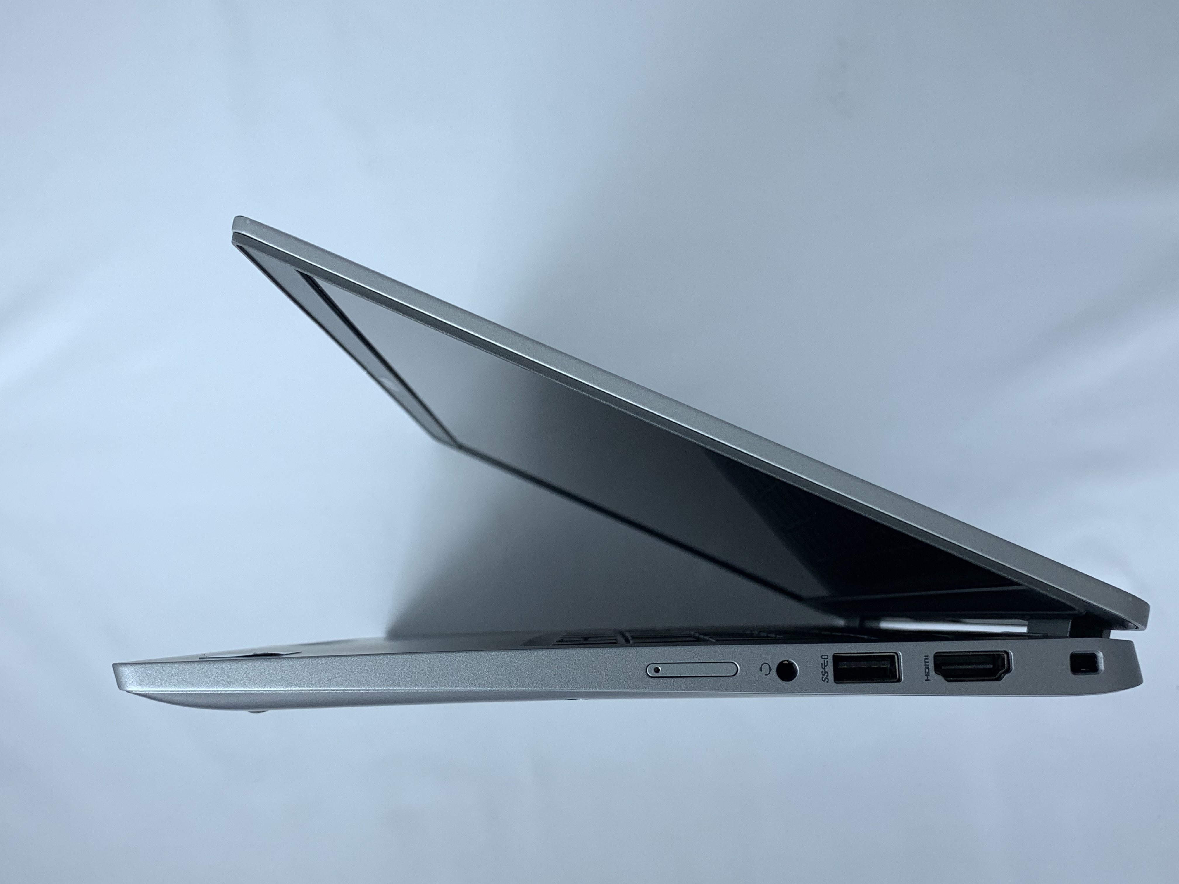 中古Bランク・整備品】DELL Latitude 5320 Windows11 Core i7 1185G7