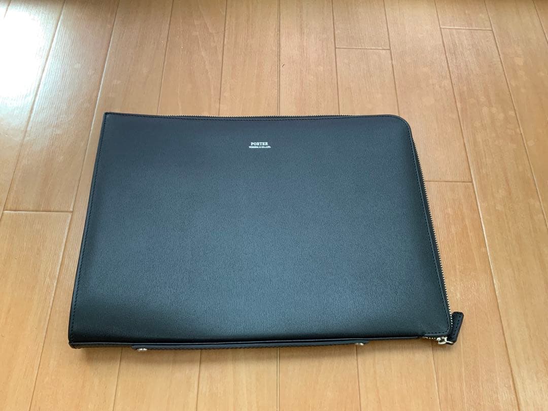 【美品】　ポーター フラックス クラッチバッグ レザー ロゴ 大容量 A4可 黒 楽天市場】ポーター フラックス ドキュメントケース 197-01507