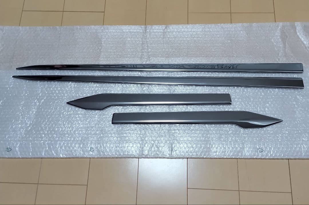 カローラツーリング　ドア　サイド　ガーニッシュ　モデリスタ カローラツーリング E21系 モデリスタ サイドドアガーニッシュ