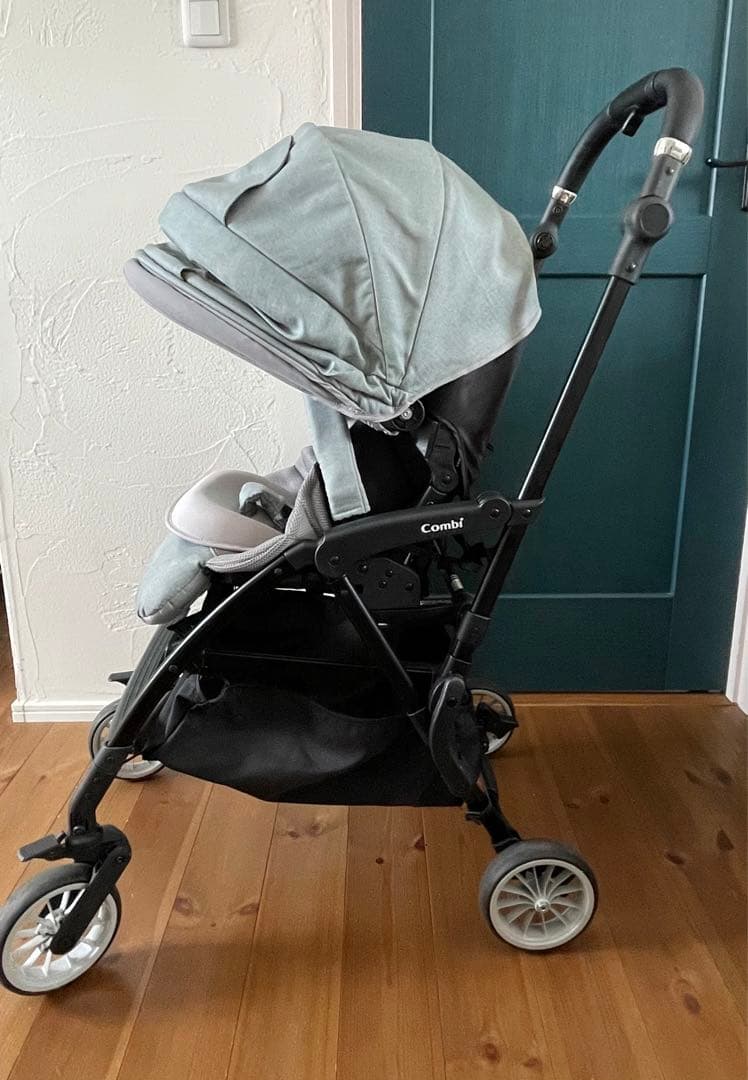 M*.様 おまけ付！美品！コンビ スゴカルminimo ベビーカー トイ