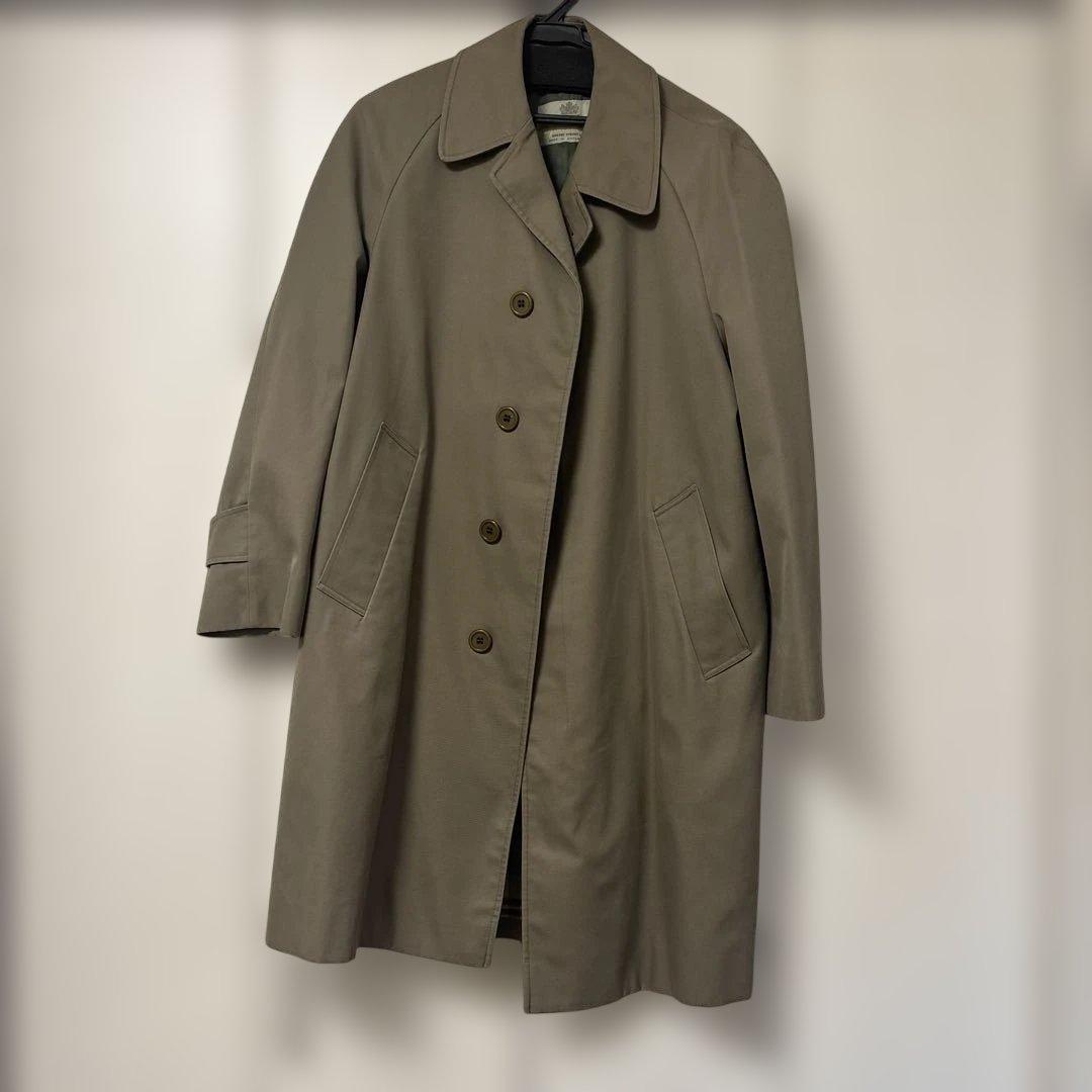 【美品】Aquascutum アクアスキュータム 英国製 コート チェック裏地 Aquascutum (アクアスキュータム) 無地 裏地チェック ウエストベルト